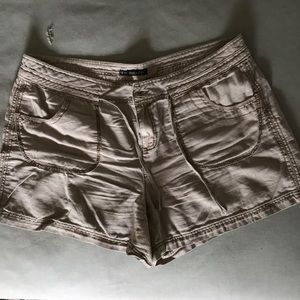 Maurice’s Linen Shorts